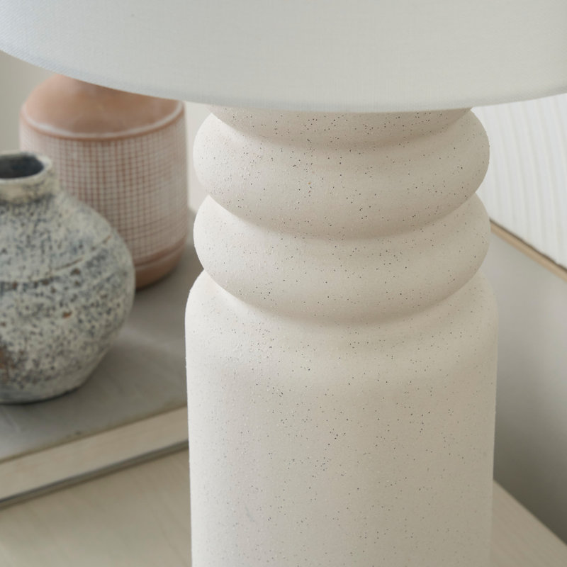 Lampe de table 28 po en céramique texturée blanche