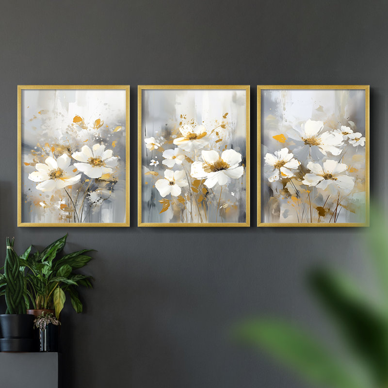 Étude florale CXLII -Set de 3 estampes numériques giclées -Prêt à accrocher, Cadre doré, H 14 po x l 11 po