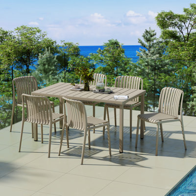 6-Person Outdoor Rectangular Dining Set