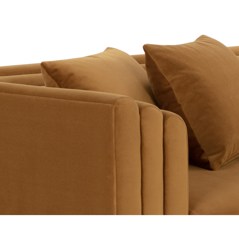 Kira Sofa, Meg Gold