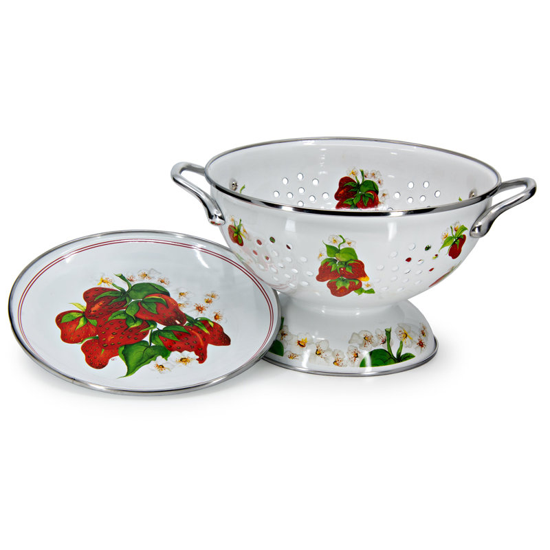 Golden Rabbit Enamelware Strawberry Colander Set