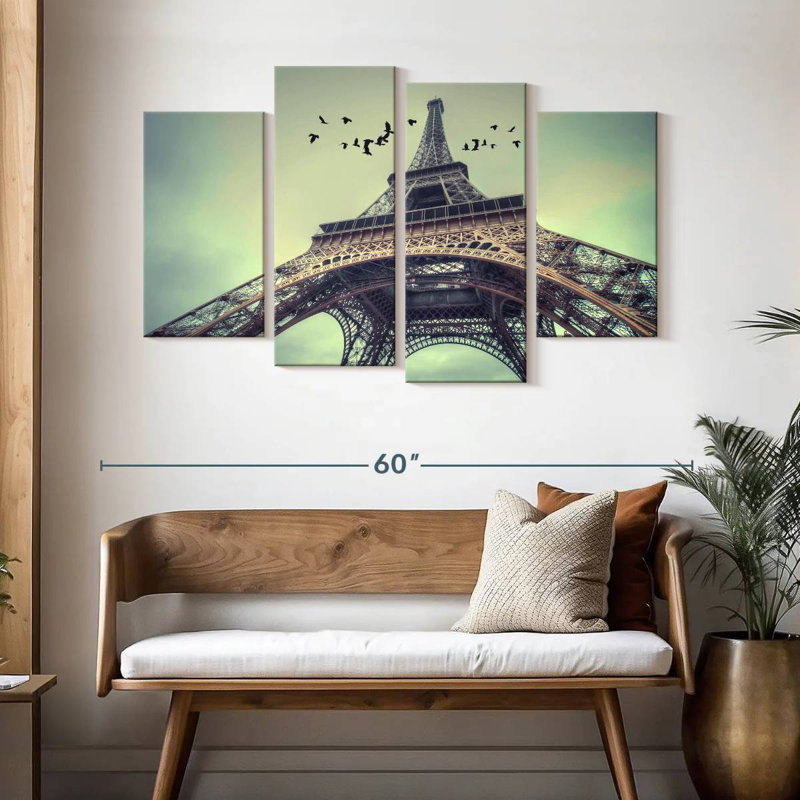 Lilie, Tour Eiffel, lumière du jour