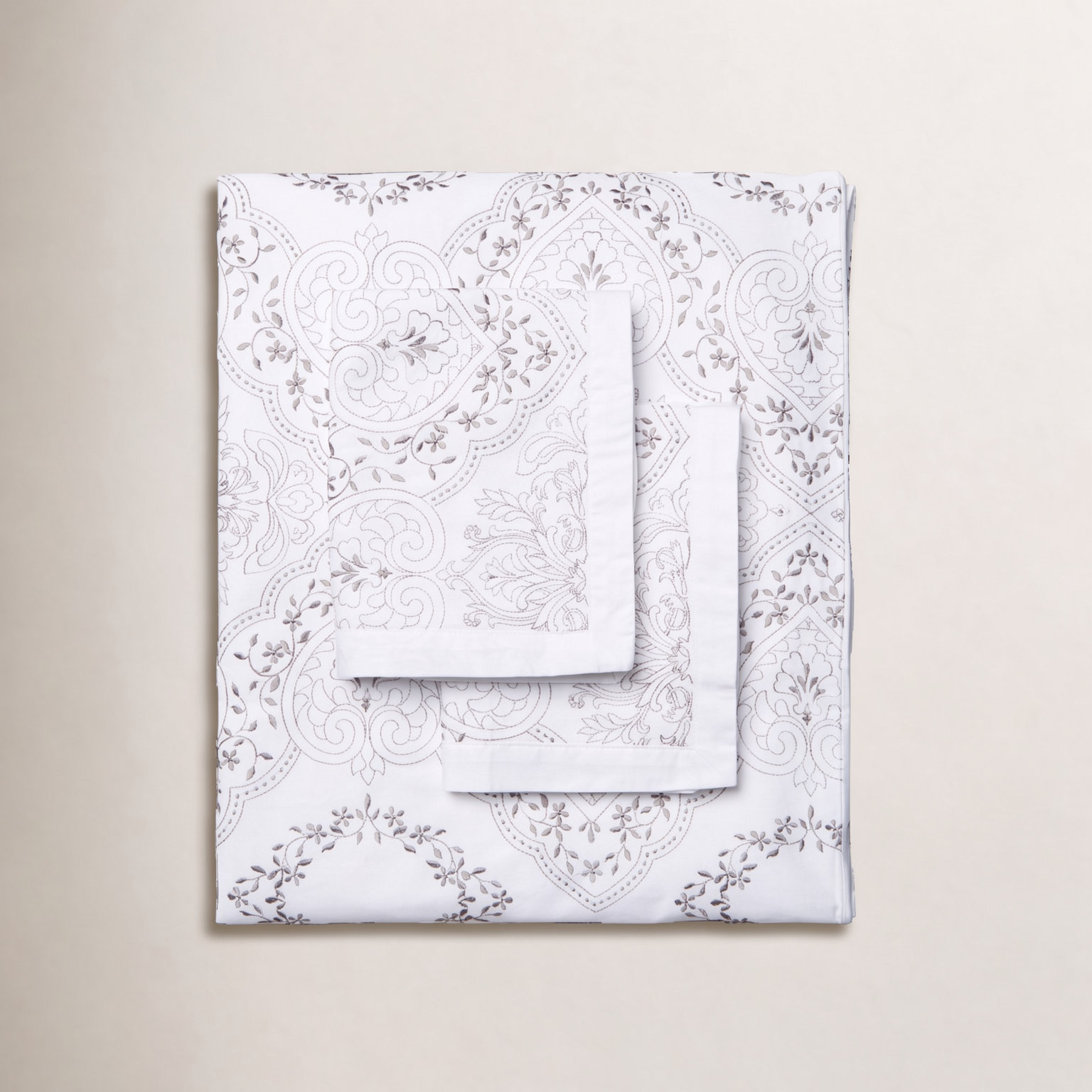 Berdine Cotton Duvet Cover Set, King Duvet Cover + 2 King Shams