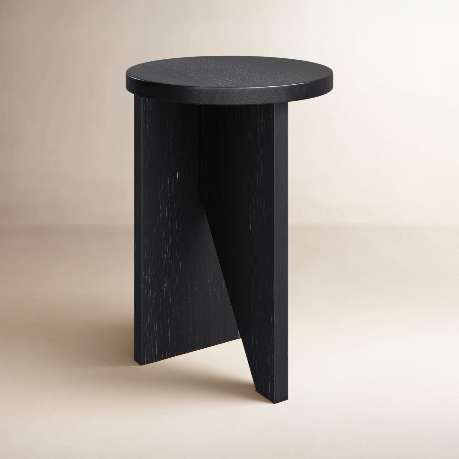 Shayne 14" Oak End Table, Black