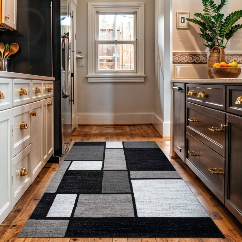 Tapis gris / blanc / noir à motif géométrique Astika, Rectangle 4 pi x 6 pi