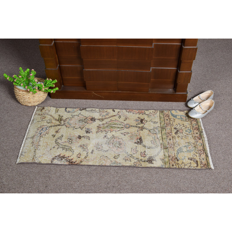 Tapis de porte turc rétro tissé à la main dans des tons pastel doux avec un élégant motif floral