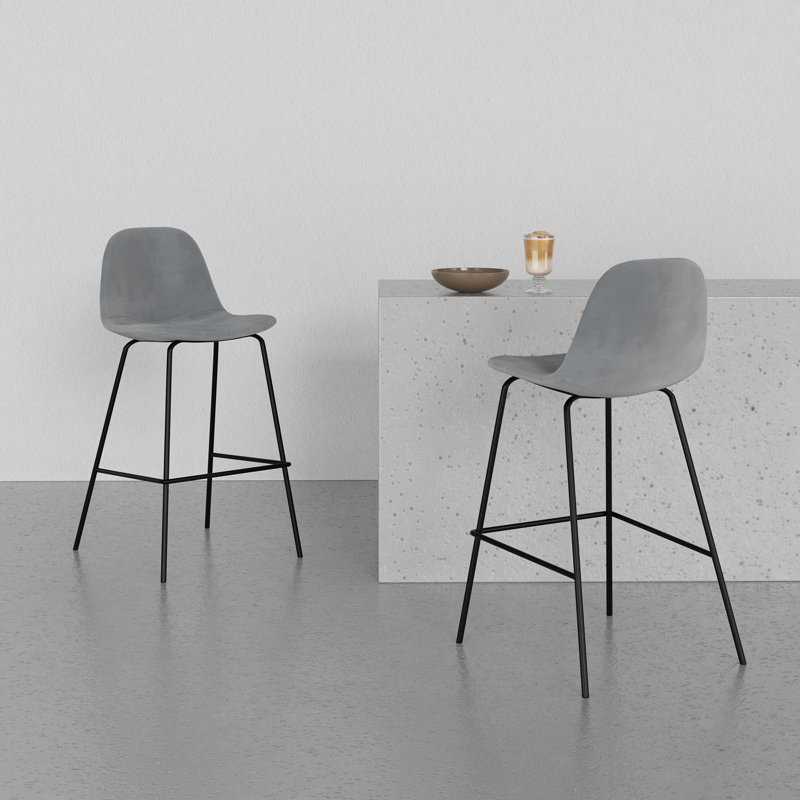 Tabouret de bar et de comptoir Kinlaw, Tabouret de comptoir (siège d’une hauteur de 23, Velours Bella performance platine