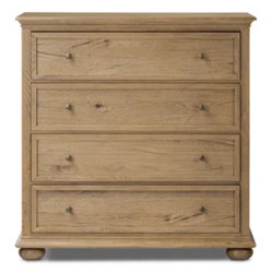 Amber Lewis x Four Hands
Worn Oak Geoffrey 4 - Drawer Solid Wood Dresser