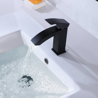 Single-Hole Single-handle Bathroom Faucet