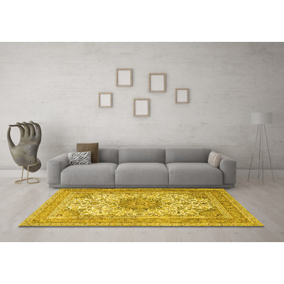 Mckaila Washable Oriental Indoor Rug