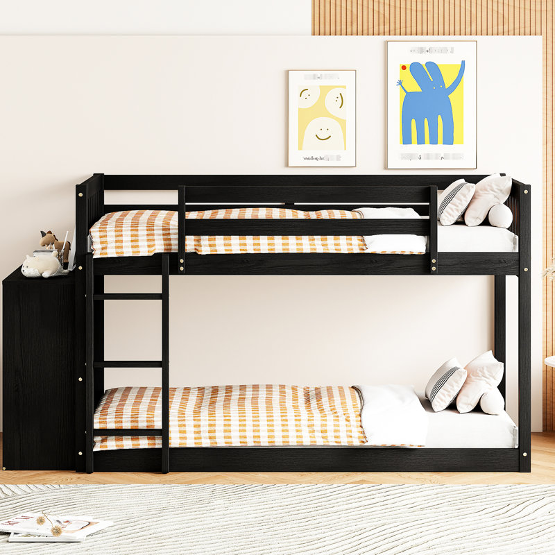 Lit simple superposé au-dessus avec compartiments de rangement supplémentaires - 4 tiroirs et 3 tablettes et look pour chambre à coucher