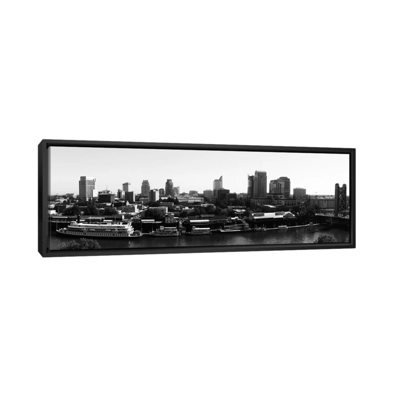 « sacramento horizon cityscape », reproduction de photo sur toile en noir et blanc, H 16 po x l 48 po x P 1,5 po, Cadre noir