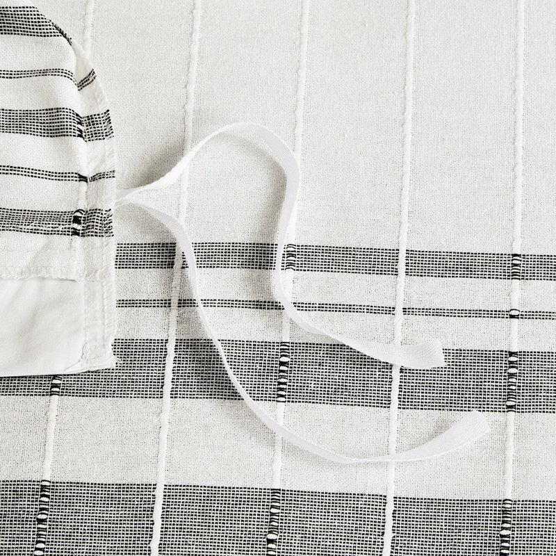 Literie 5 pièces en coton, grand lit/queen, blanc/gris, avec coussins décoratifs, facile d'entretien, lavable à la vapeur