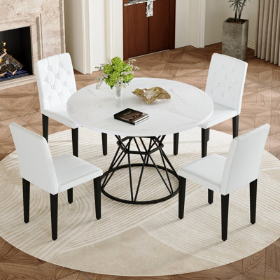 Ensemble de table et chaises