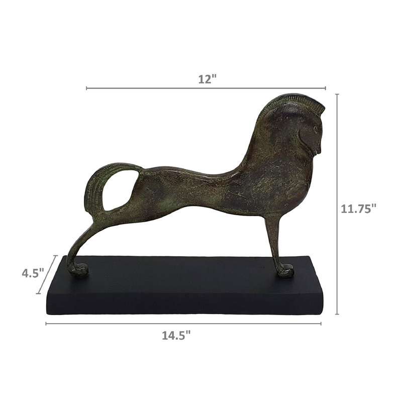 Figurines & Sculptures