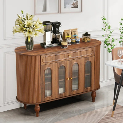 Buffet multifonctionnel de style rétro