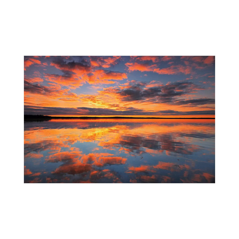 Canada, Saskatchewan, parc national de Prince Albert. «Sunrise on Namekus Lake» par Jaynes Gallery - Photographie sur toile tendue