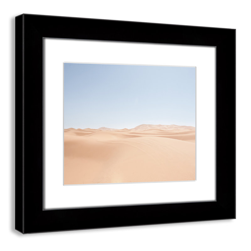 «Desert Serenity» par Mark Eder, Blanc, Cadre cubique noir, H 14,5 po x l 16,5 po x P 1,25 po