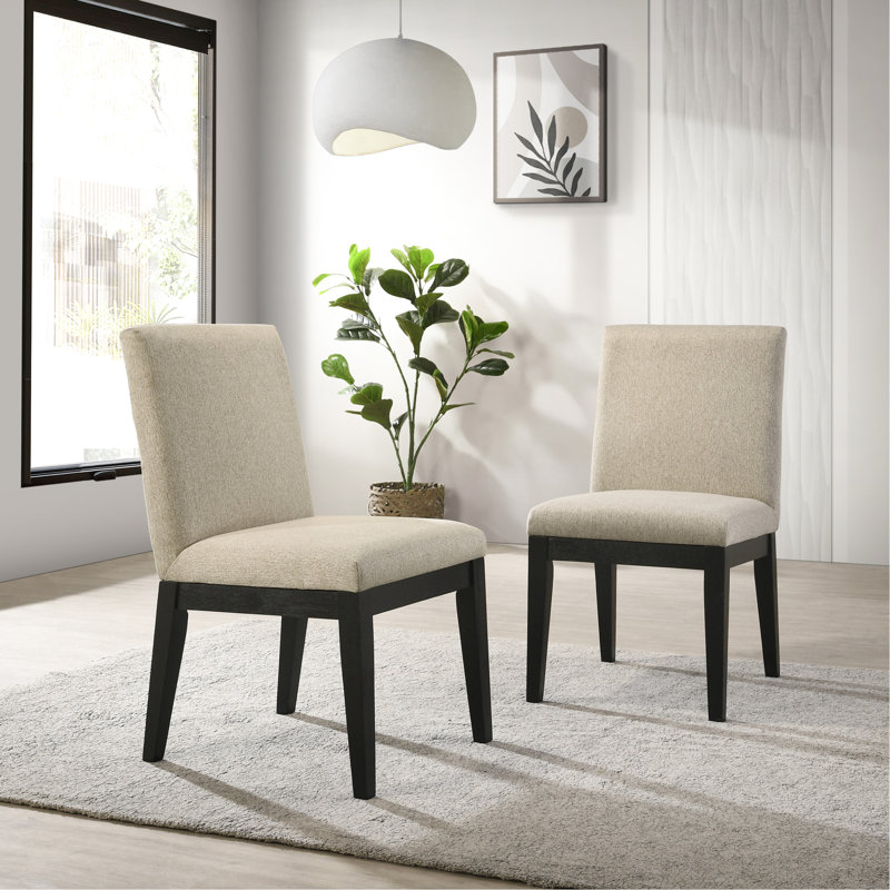 2 chaises de salle à manger beiges - Construction robuste en bois, assise solide, 2 pieds, assise confortable