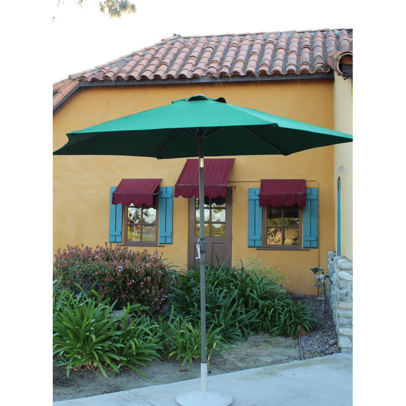 Parasol de patio en aluminium 7 1/2 pieds à manivelle et inclinable, Vert forêt