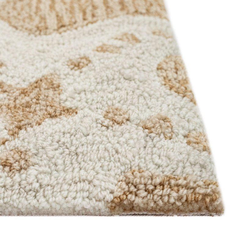 Tapis touffeté à la main en polyester beige / blanc, Rectangle 7 pi 6 po x 9 pi 6 po