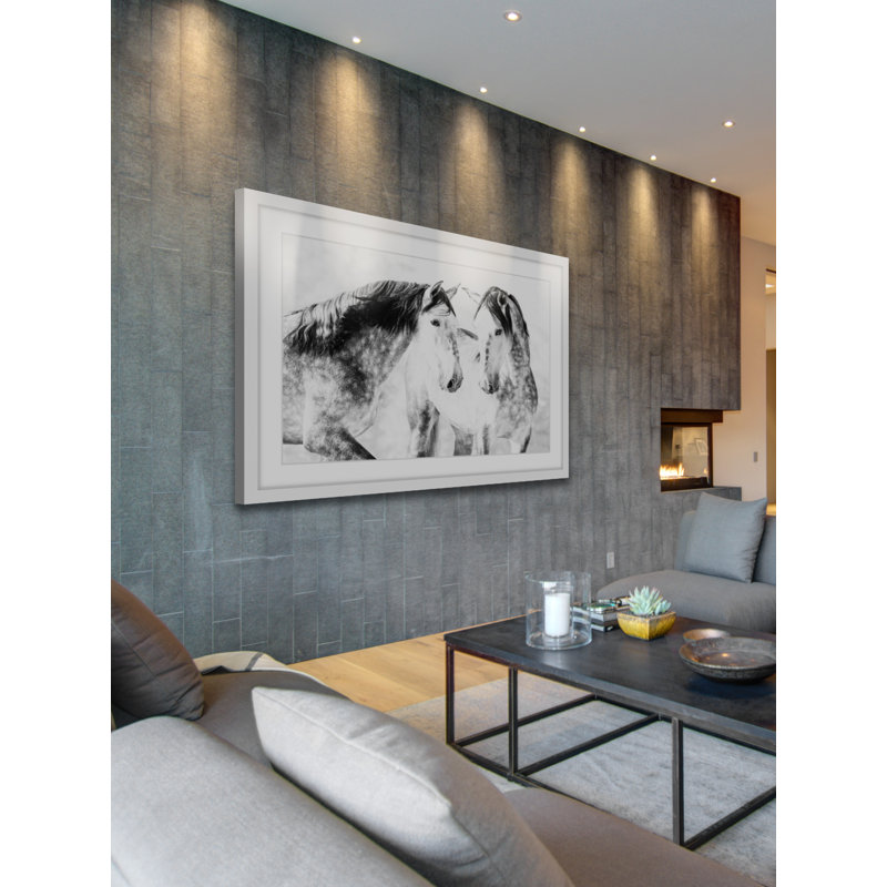 « mirror image », reproduction de photo sur papier encadrée, H 30 po x l 45 po x P 1,5 po