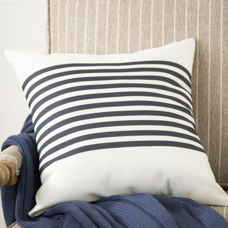  Housse de coussin carré et insert, H 18 po x l 18 po x P 2 po, Ivoire / noir