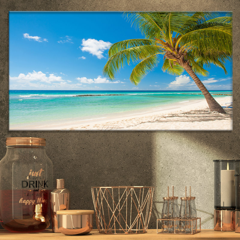 «Landscape Palm Tree over White Sand», reproduction de photo sur toile tendue, H 16 po x l 32 po x P 1 po