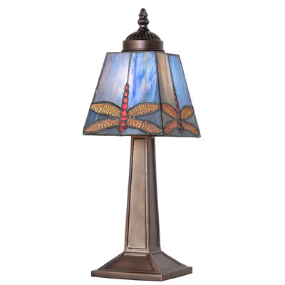 Lampe de table en métal Fennia
