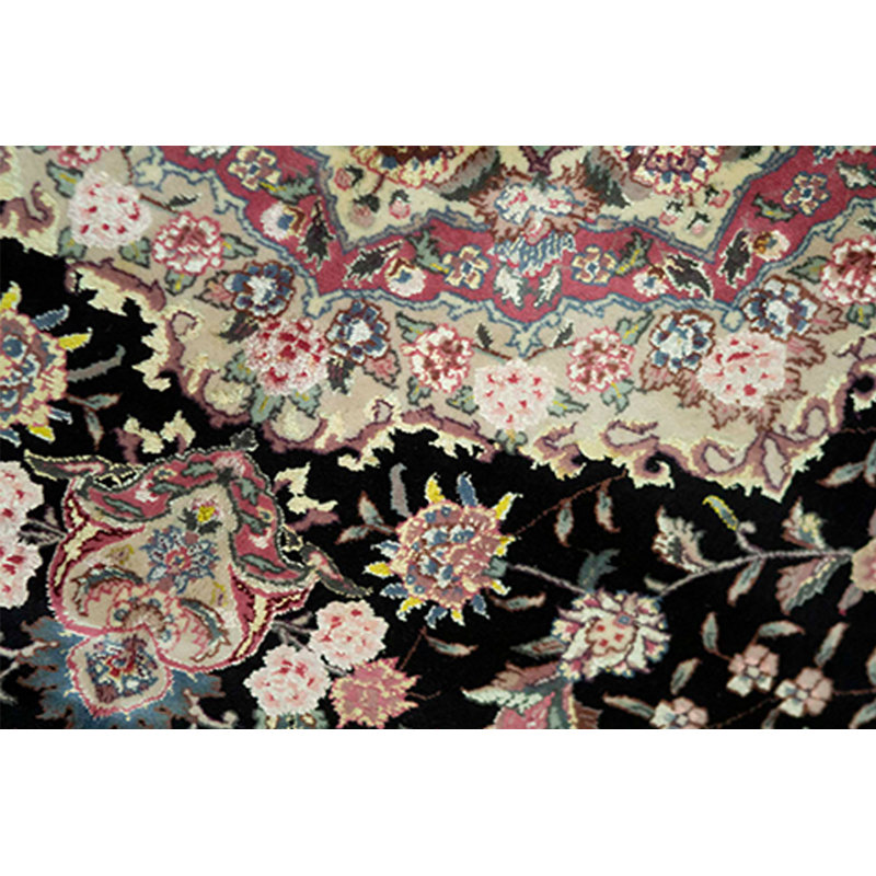 Shah Hand Woven Wool Oriental Area Rug