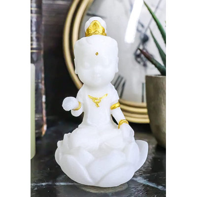 Figurine de Bouddha doré