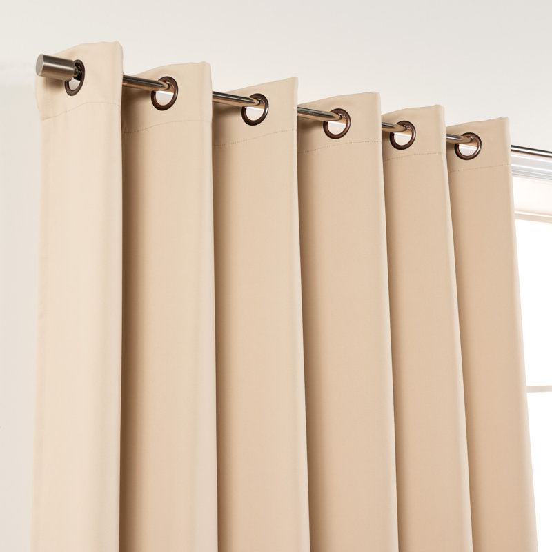 Panneau de rideau uni simple occultant et thermique avec œillets Scarsdale, Beige, l 80 po x L 108 po