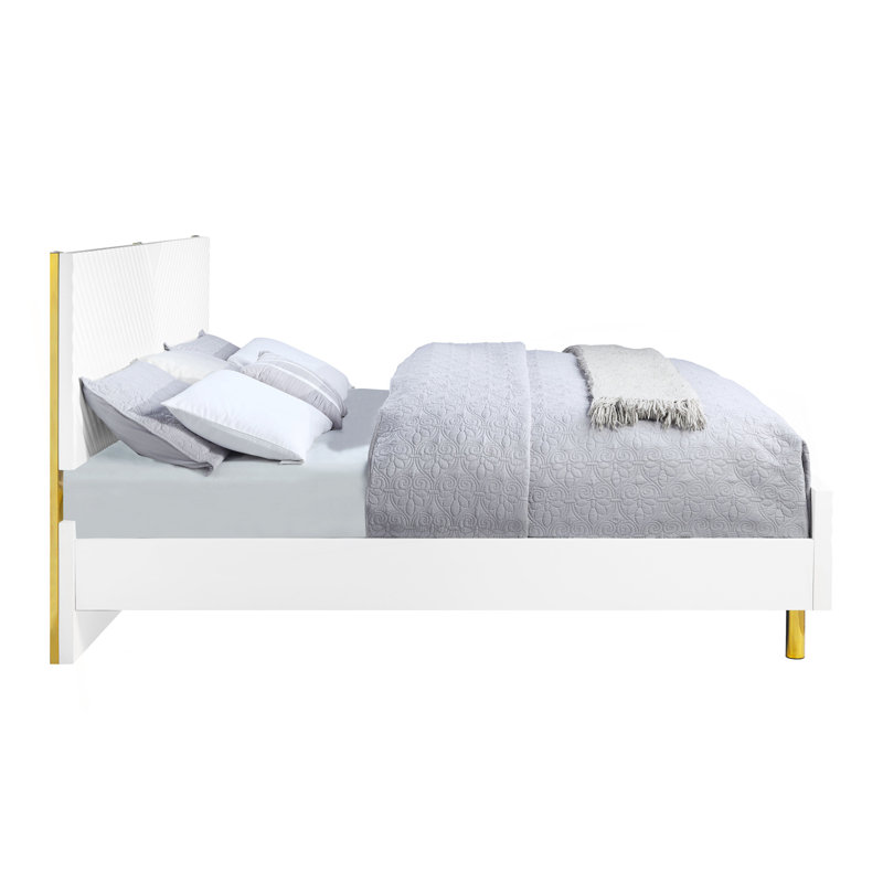 White High Gloss Finish Queen Bed