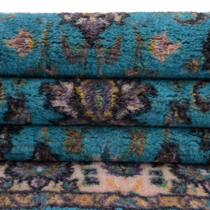 Artez Oriental Indoor Rug, Runner 2'2" x 5'