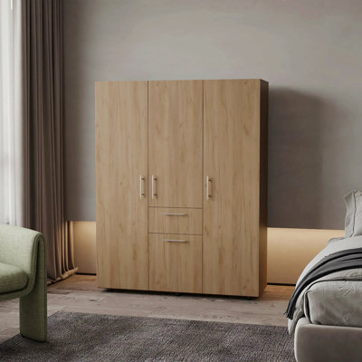 Armoire en chêne naturel avec plusieurs tiroirs
