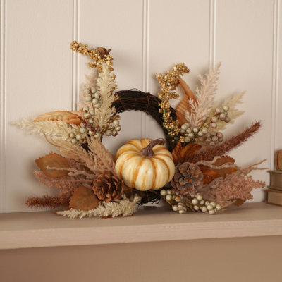 Faux Polyester 35cm Wreath