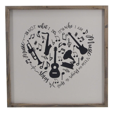 Traditional Entertainment Wall Decor