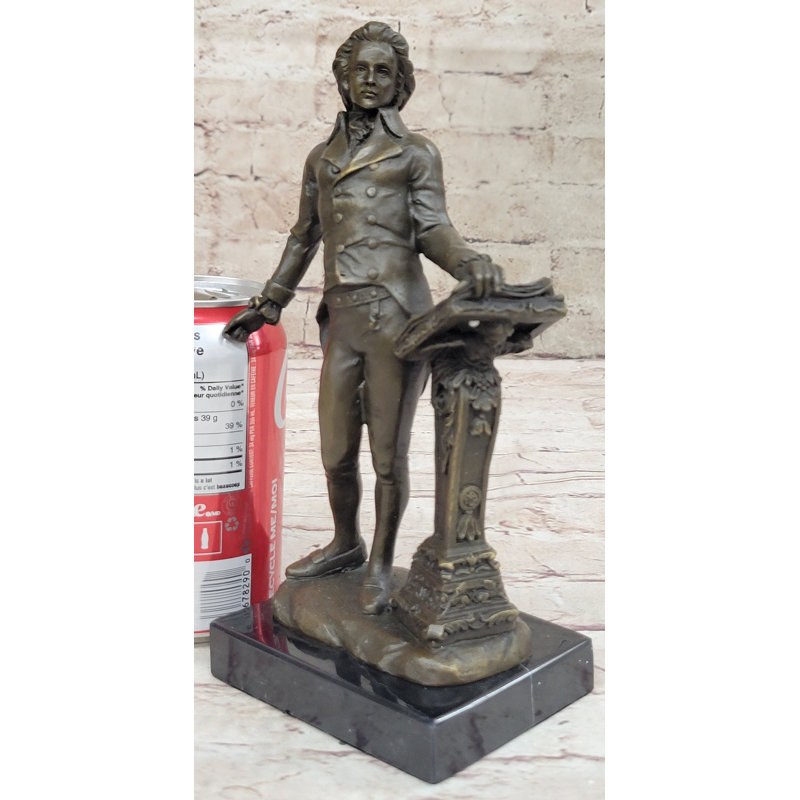 Figurines et sculptures Aynslie