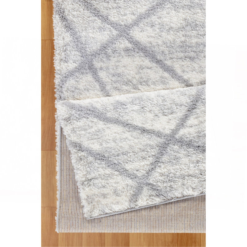Ivory Shaggy Area Rug, Rectangle 5'3" x 7'