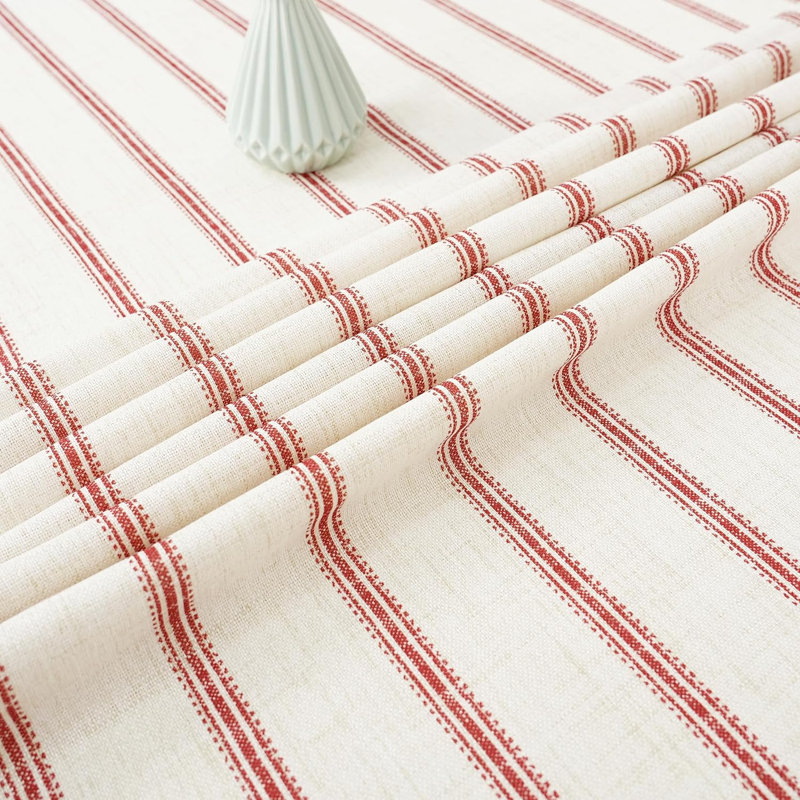 Nappes Farmhouse à rayures infroissables, 72 po x 54 po, Rouge