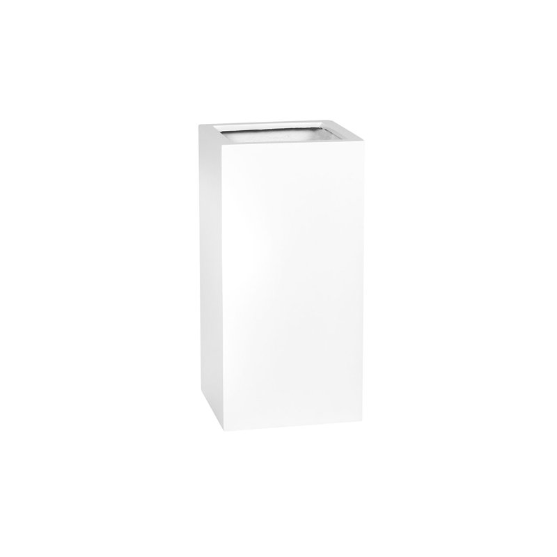 Bouvy M, Matte White