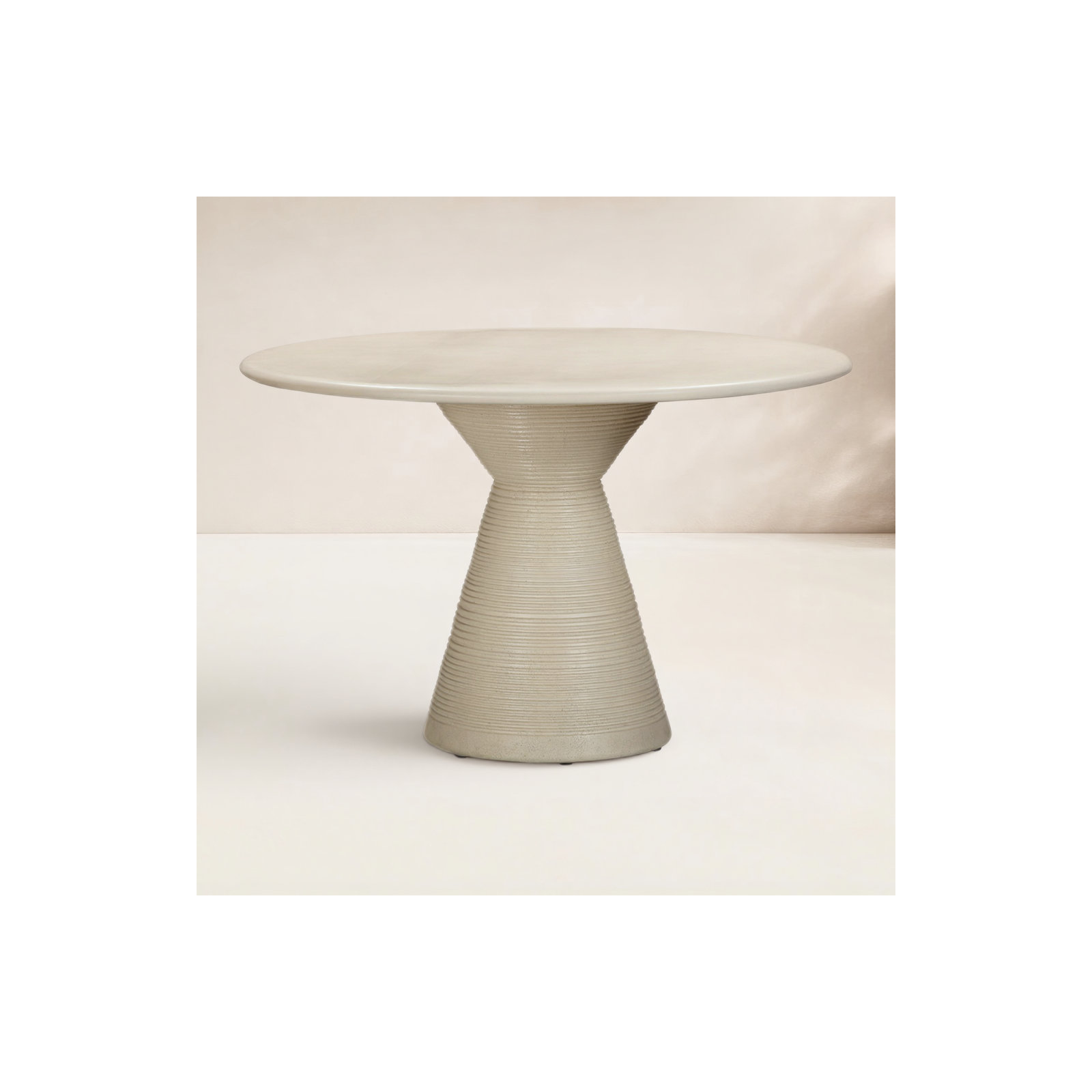 Clemie 47.2'' Concrete Outdoor Dining Table