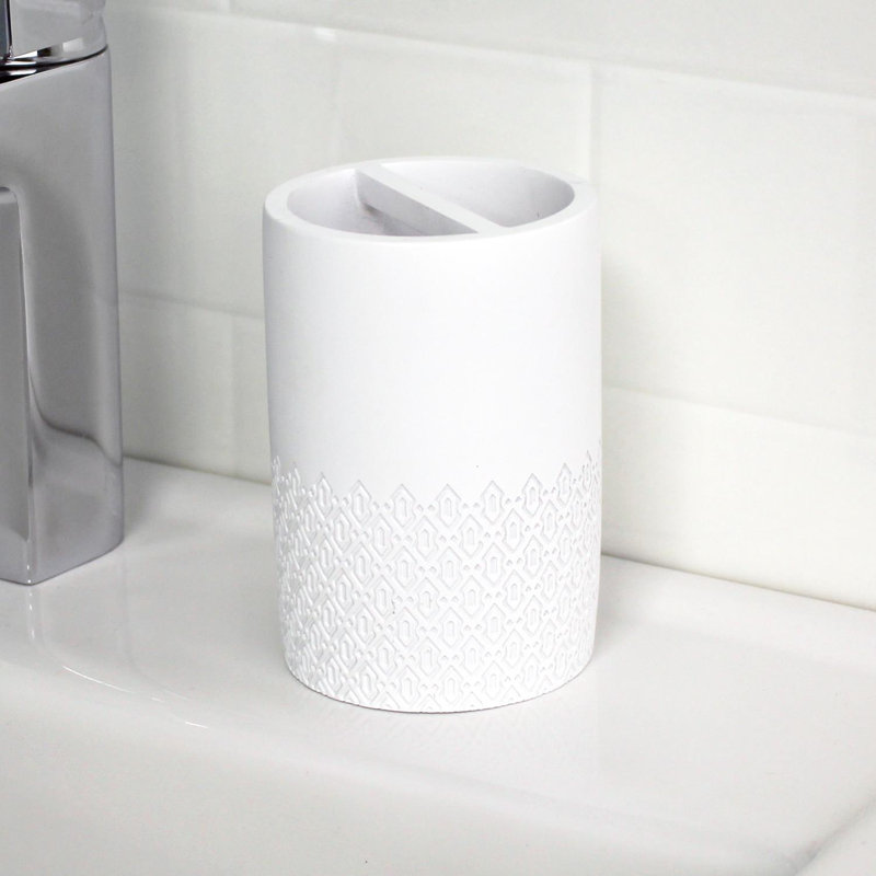 Chantilly Bathroom Accessory