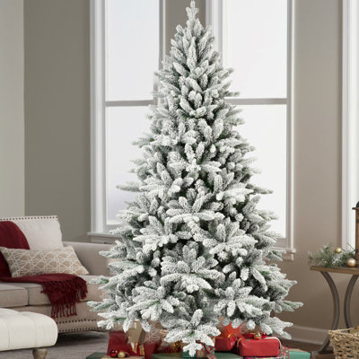 Arbre de Noël artificiel en PE et PVC, avec 768 pointes de branches et support en métal, faux arbre pliable avec un feuillage enneigé réaliste pour la décoration intérieure