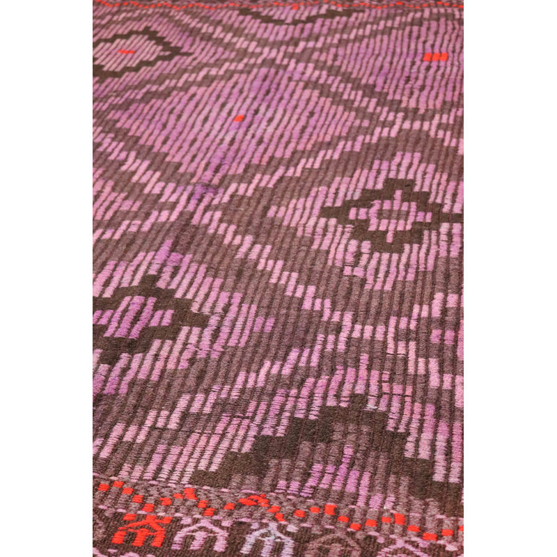 Jijim One-of-a-Kind 5'10" X 9'3" Area Rug