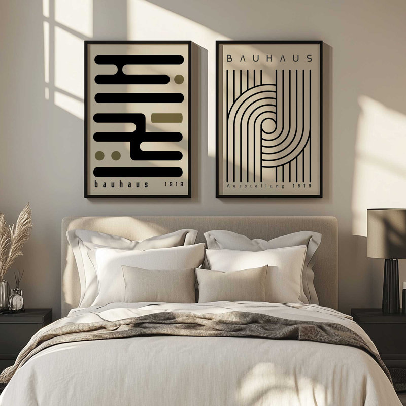 Ensemble de 2 impressions Bauhaus Curves and Connections, Cadre noir satiné, H 17,5 po x l 25,5 po x P 1,25 po