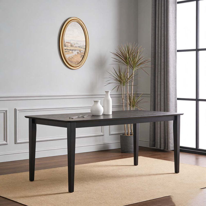 Table à manger avec pieds carrés