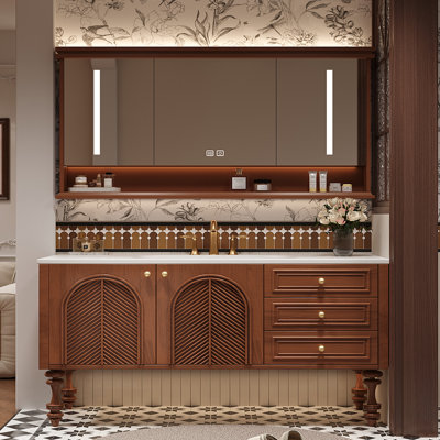 Armoire de salle de bain rétro de style médiéval