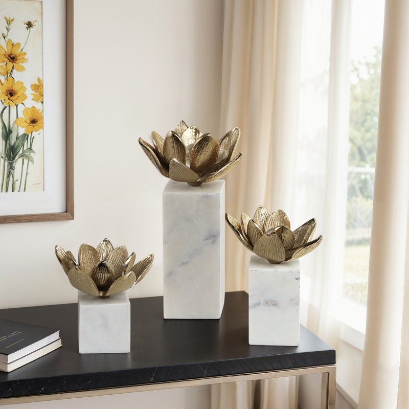 3-Pieces Kriss Flower Statuary With Marb, Gold/White