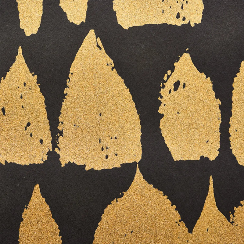 Queen Of Spain Wallpaper, Gold